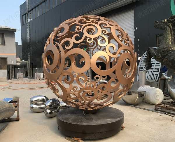 不锈钢雕塑厂家制作不锈钢镂空球制作方法