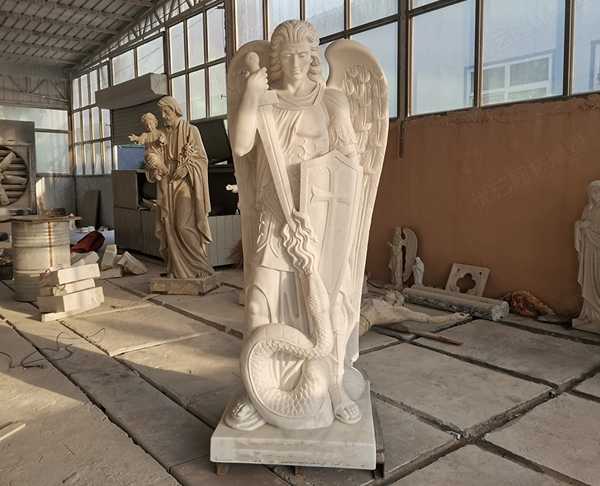 大理石石雕圣迈克雕塑教堂人物雕像