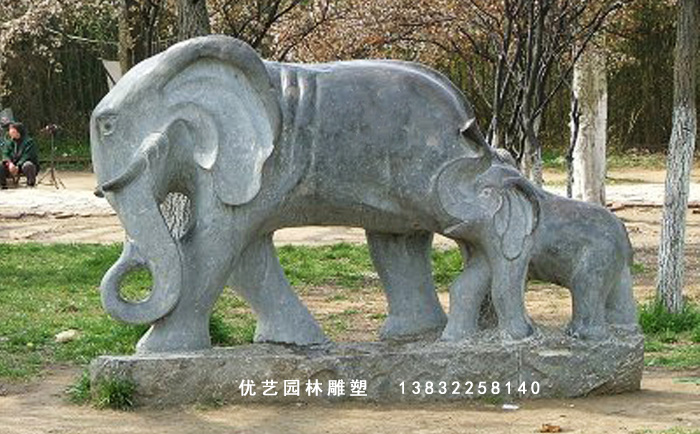 石雕大象母子象