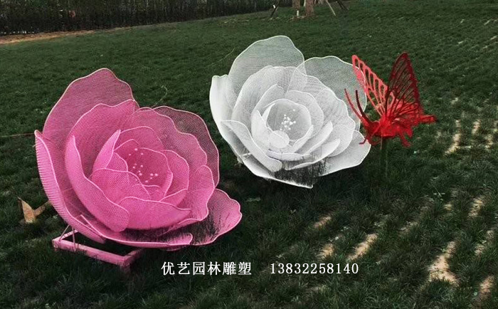 不锈钢镂空花朵雕塑