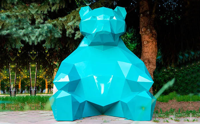 不锈钢大熊猫雕塑